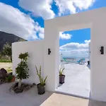 Amazing Vineyard View Luxury With Juccuzi! Villa Emborió