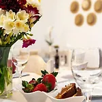 Amazing Vineyard View Luxury With Juccuzi! * Emborió