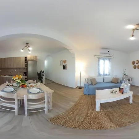 Amazing Vineyard View Luxury With Juccuzi! *