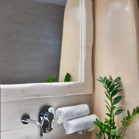 Βίλα Amazing Vineyard View Luxury With Juccuzi! Εμπορειό