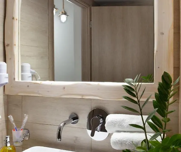 Amazing Vineyard View Luxury With Juccuzi! *